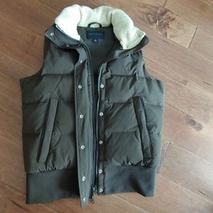 Banana Republic Army/Olive Green puffer vest MED
